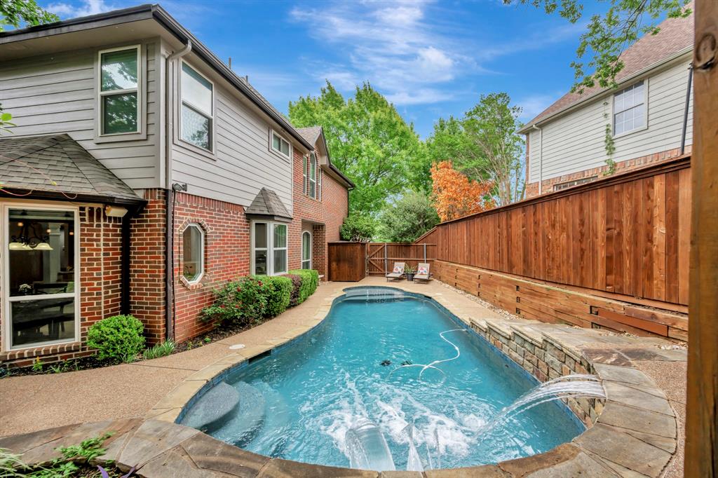 8555 Shadybrooke Court