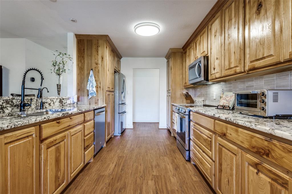 Hamilton-Roberts - Residential