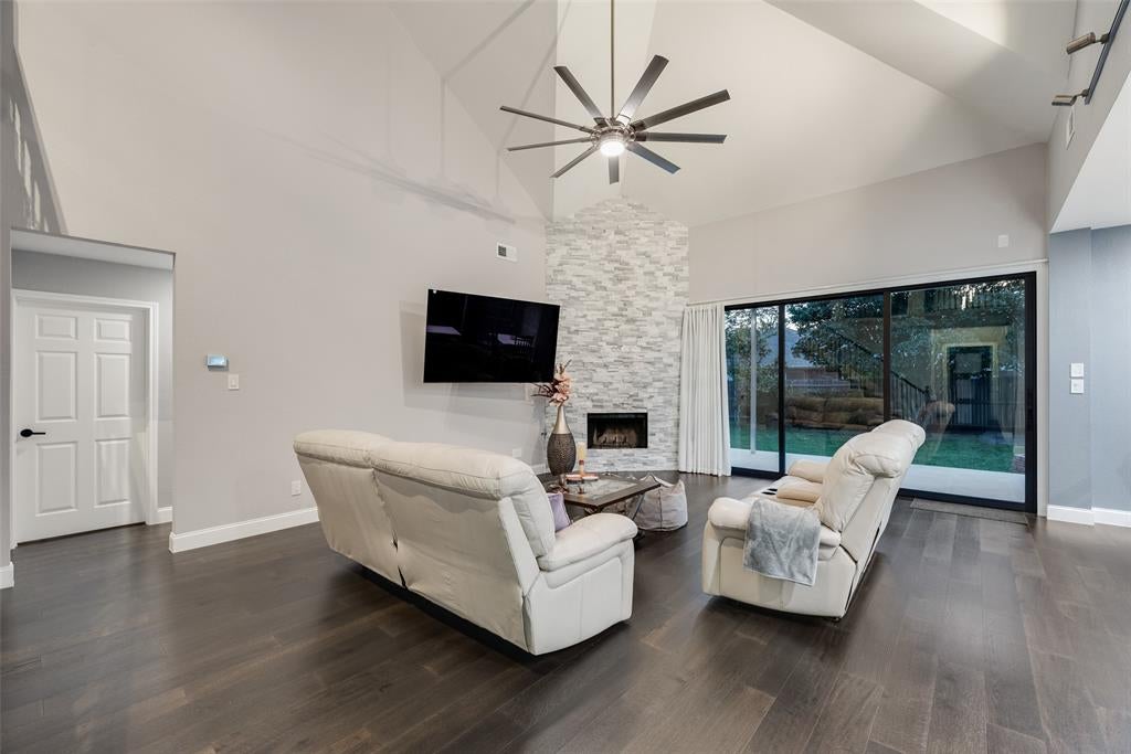 11709 Pheasant Creek Drive