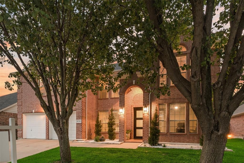 11709 Pheasant Creek Drive