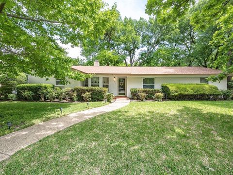 3217 Chaparral Lane Fort Worth TX 76109