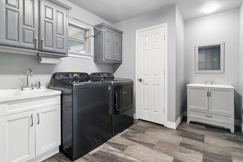 CRESTVIEW ACRES LOT 13 - Residential