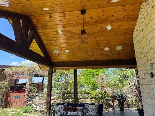 CRESTVIEW ACRES LOT 13 - Residential