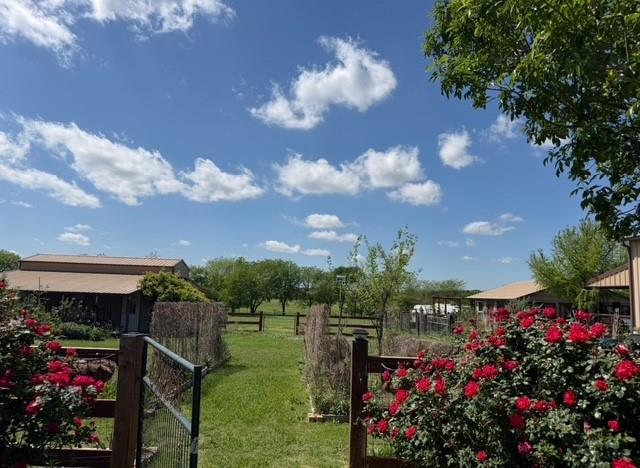 CRESTVIEW ACRES LOT 13 - Residential