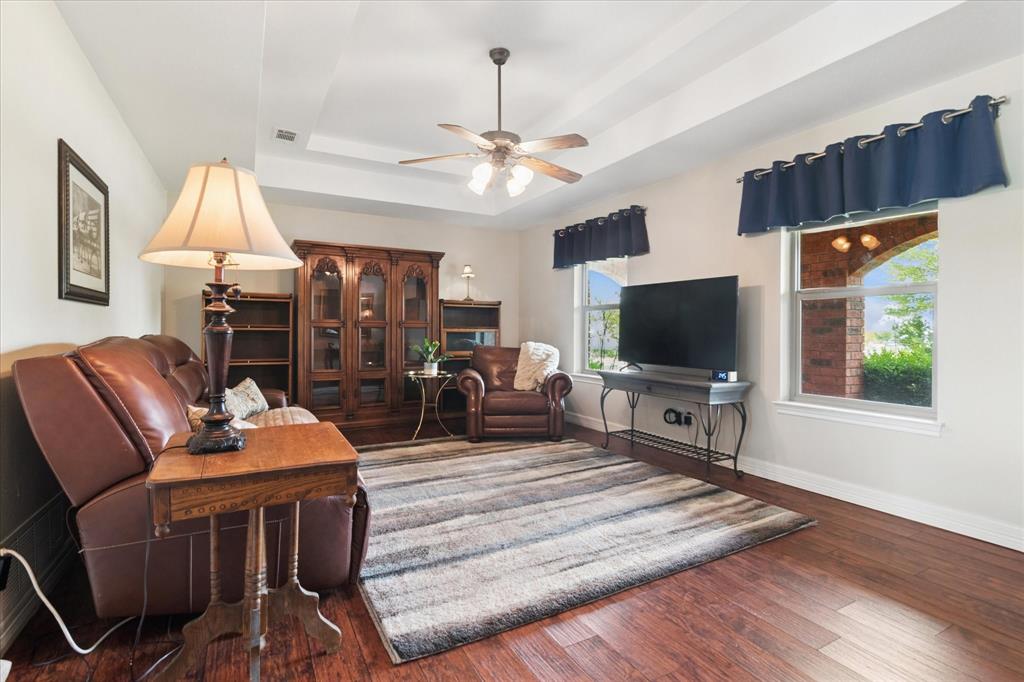 CRESTVIEW ACRES LOT 13 - Residential