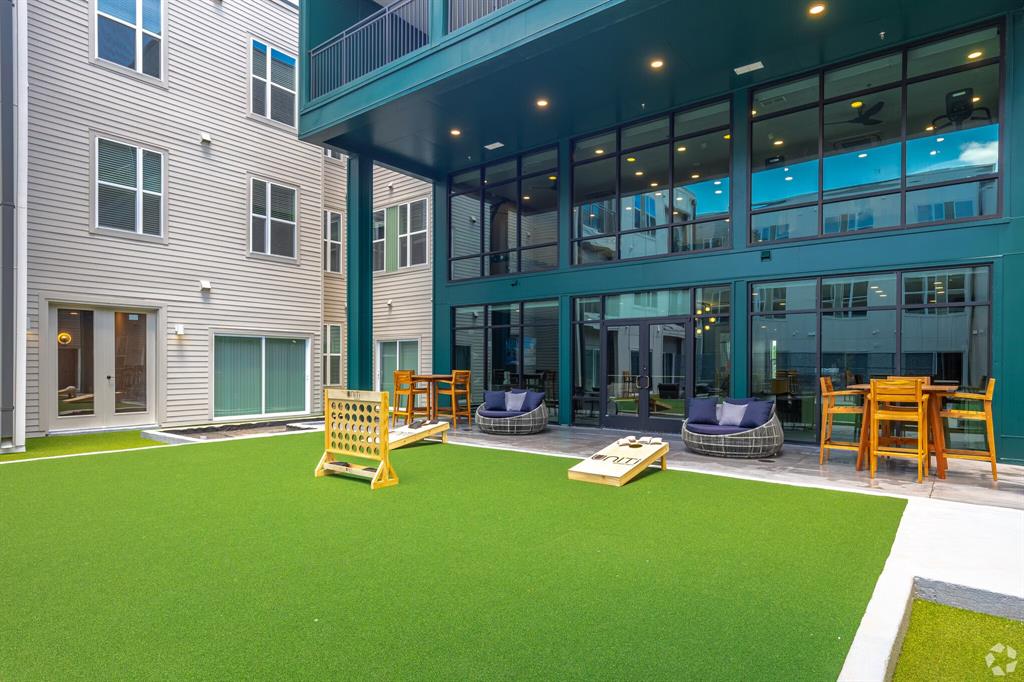 Uniti Bishop Arts - Residential Lease