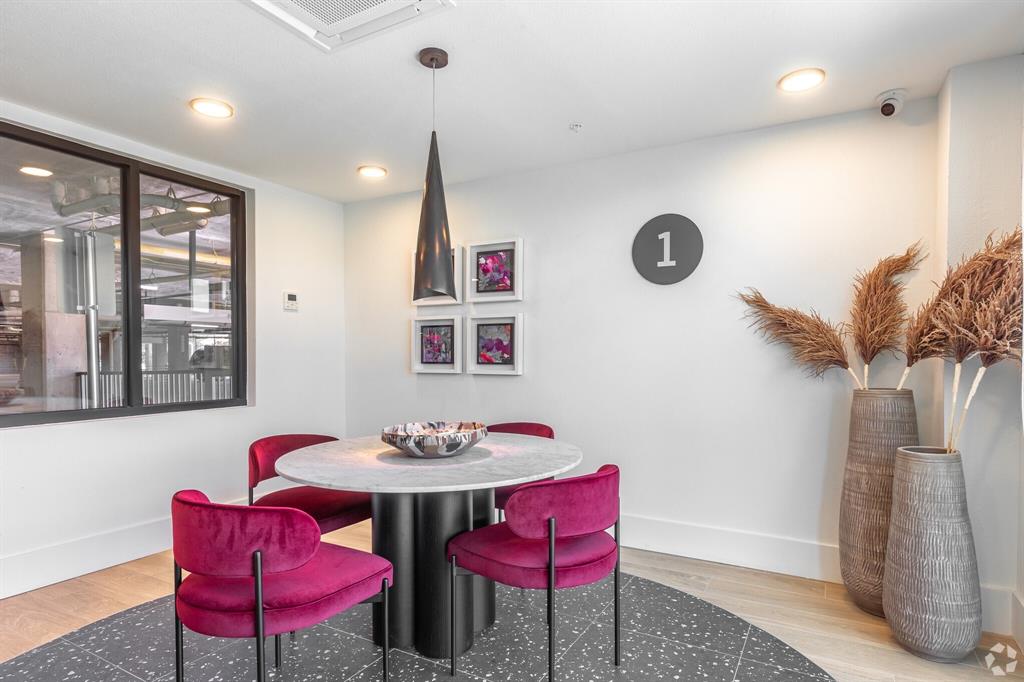 Uniti Bishop Arts - Residential Lease