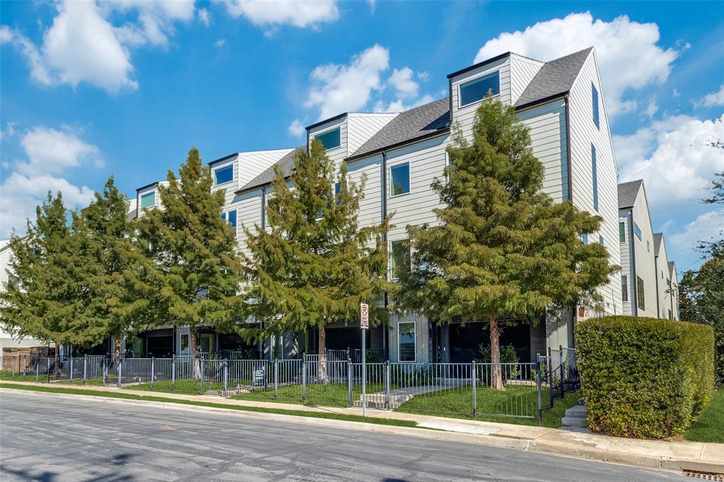 Bryan Heights Condos - Residential Lease