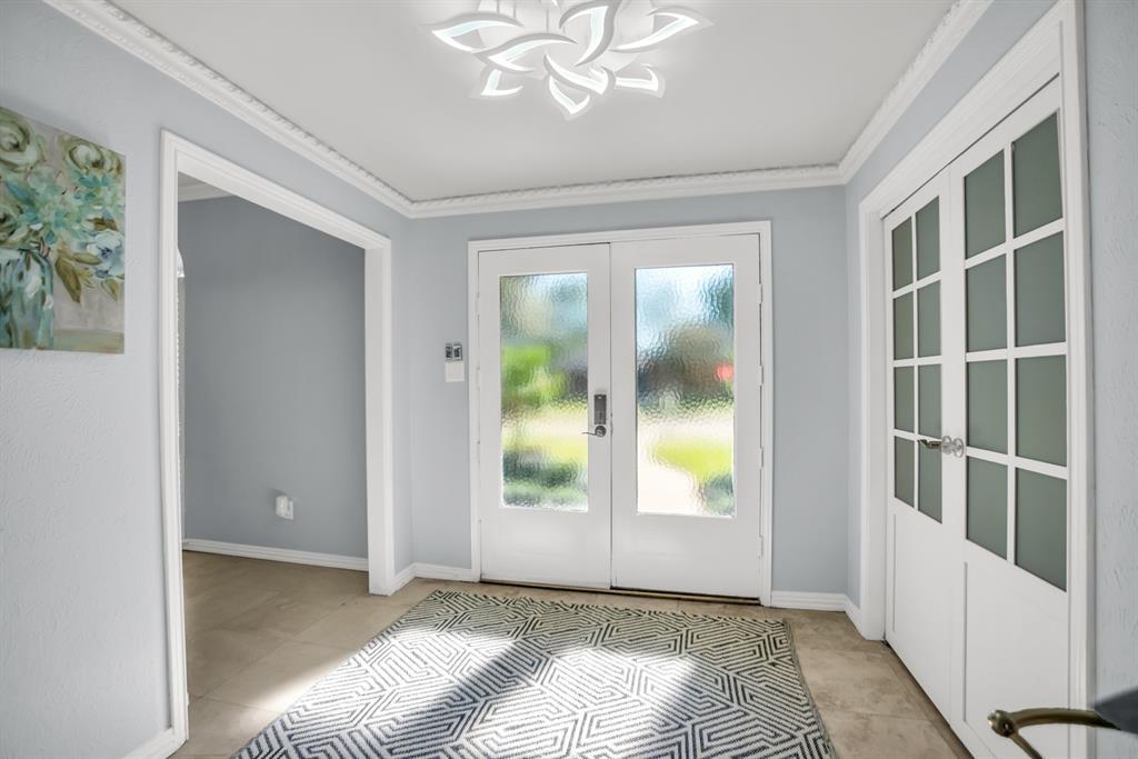 1002 Nottingham Drive