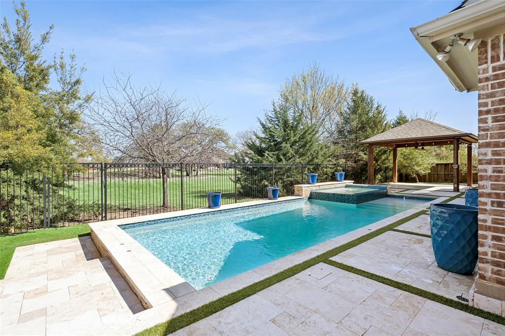 Carilon Ph 4a - Residential