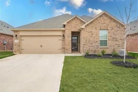 Photo of 2926 Jasper Trail, Aubrey, TX 76227 (MLS # 21195687)