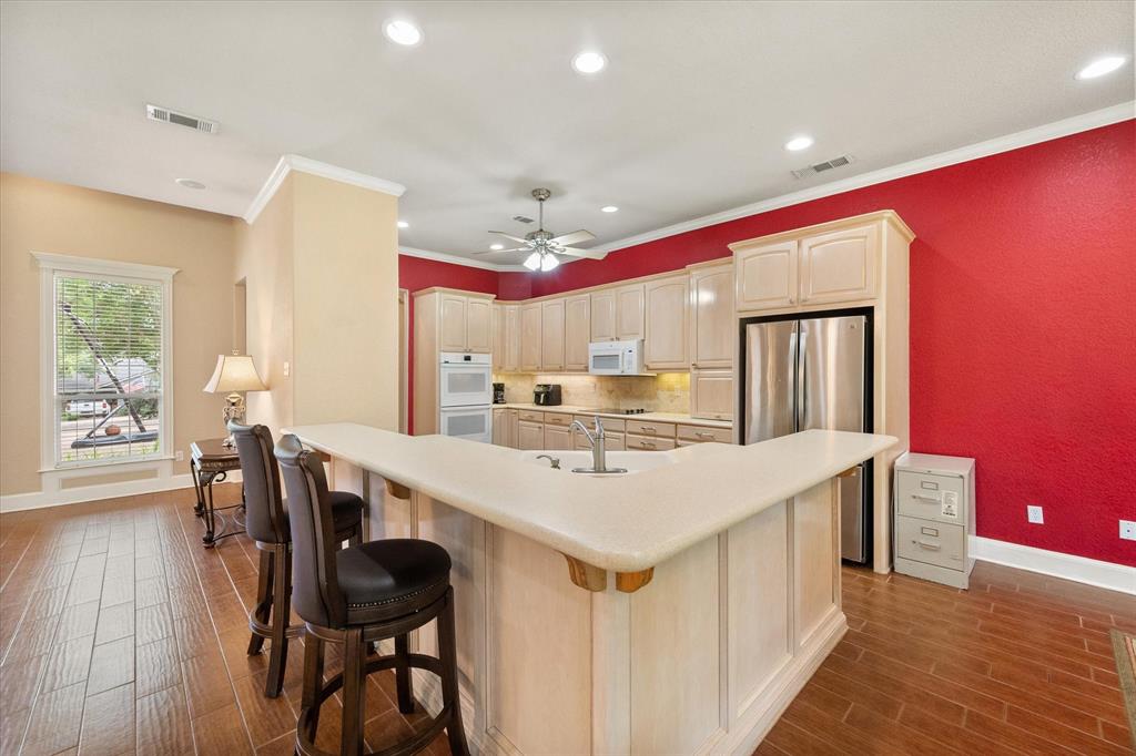 Legg Parker - Residential