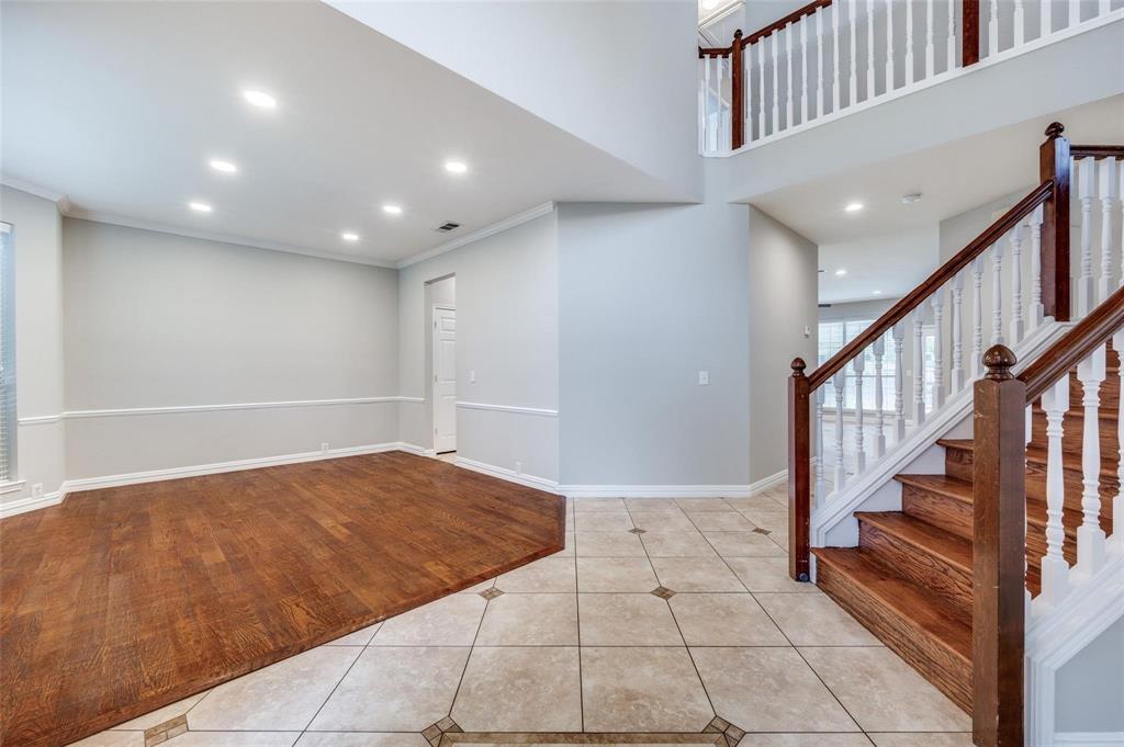 2221 Cimmaron Drive