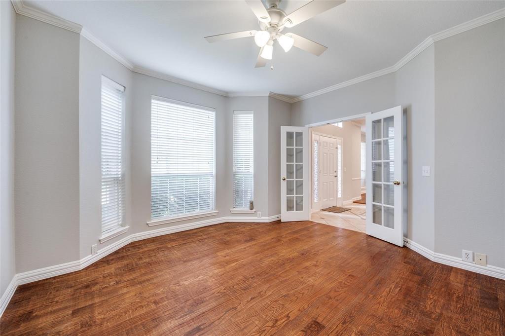 2221 Cimmaron Drive