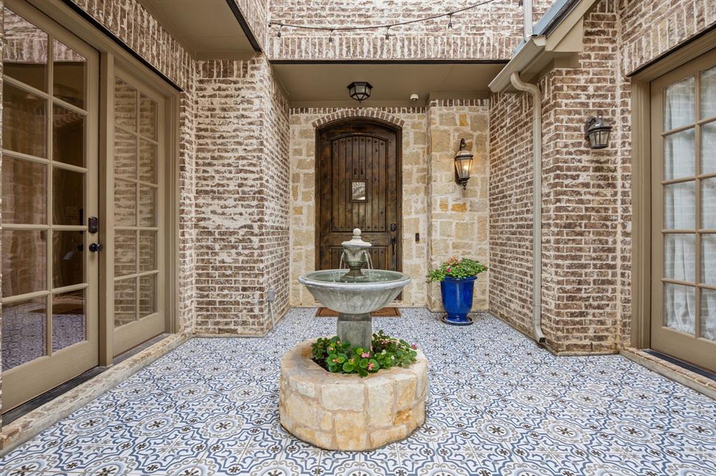 7244 Greystone Lane