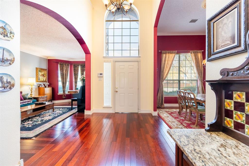 4613 Highlands Drive