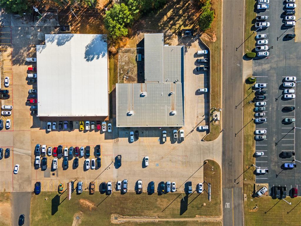 Harleys Corner - Commercial Sale