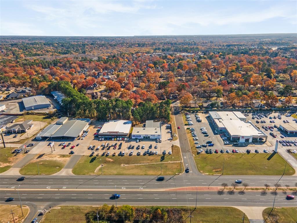 Harleys Corner - Commercial Sale