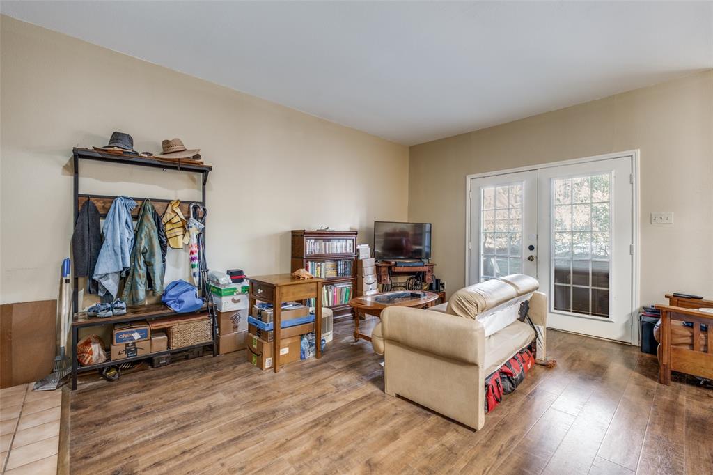 Wedglea Crk Condos Bldg A - Residential