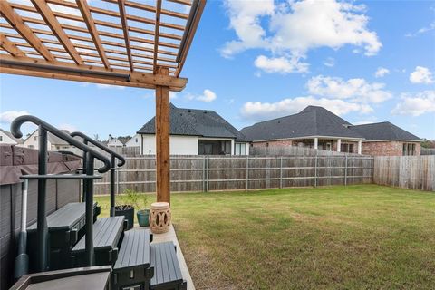Tiny photo for 2137 Garrett Farms Row, Shreveport, LA 71106 (MLS # 21198479)