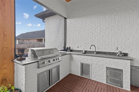 Tiny photo for 2137 Garrett Farms Row, Shreveport, LA 71106 (MLS # 21198479)