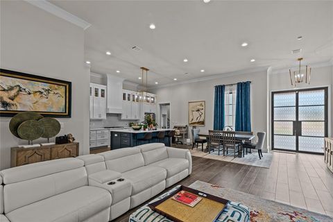 Tiny photo for 2137 Garrett Farms Row, Shreveport, LA 71106 (MLS # 21198479)