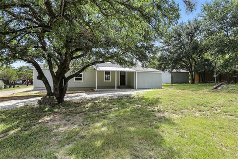 4911 Cimmaron Trail Rio Vista TX 76093