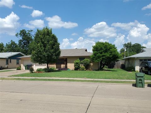 Photo of 503 Harriett Street, Arlington, TX 76010 (MLS # 21165513)