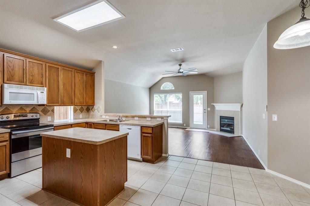 Fountainview Ph Three - Residential Lease