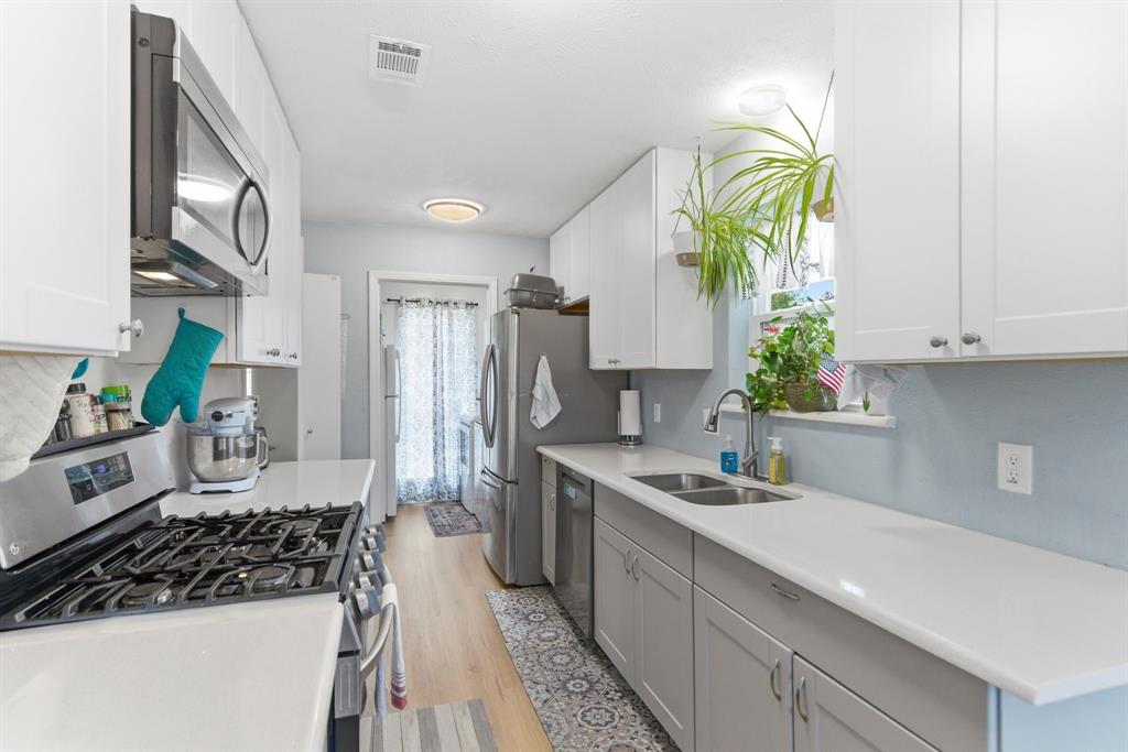 Lakewood Gardens - Residential