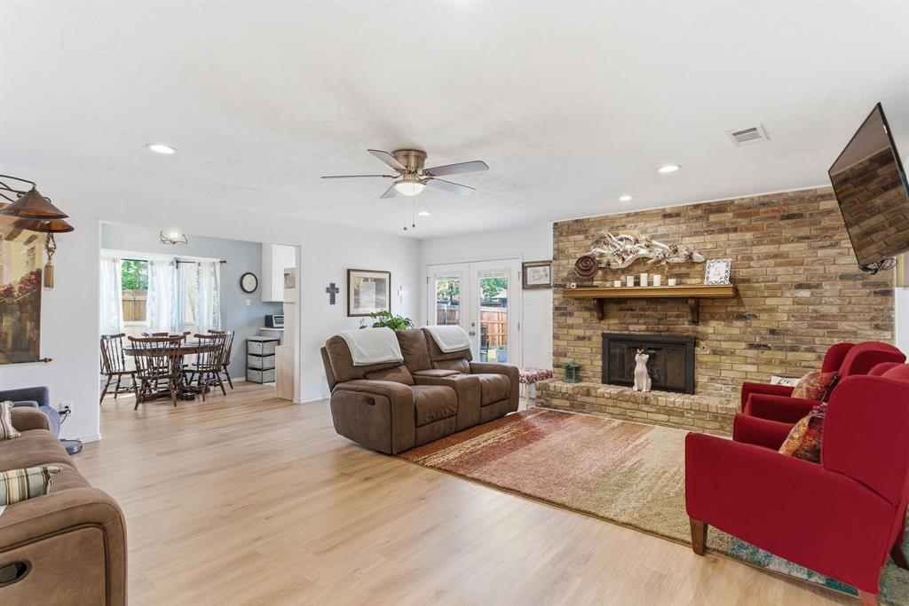 Lakewood Gardens - Residential