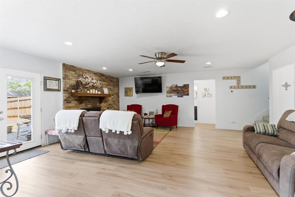 Lakewood Gardens - Residential