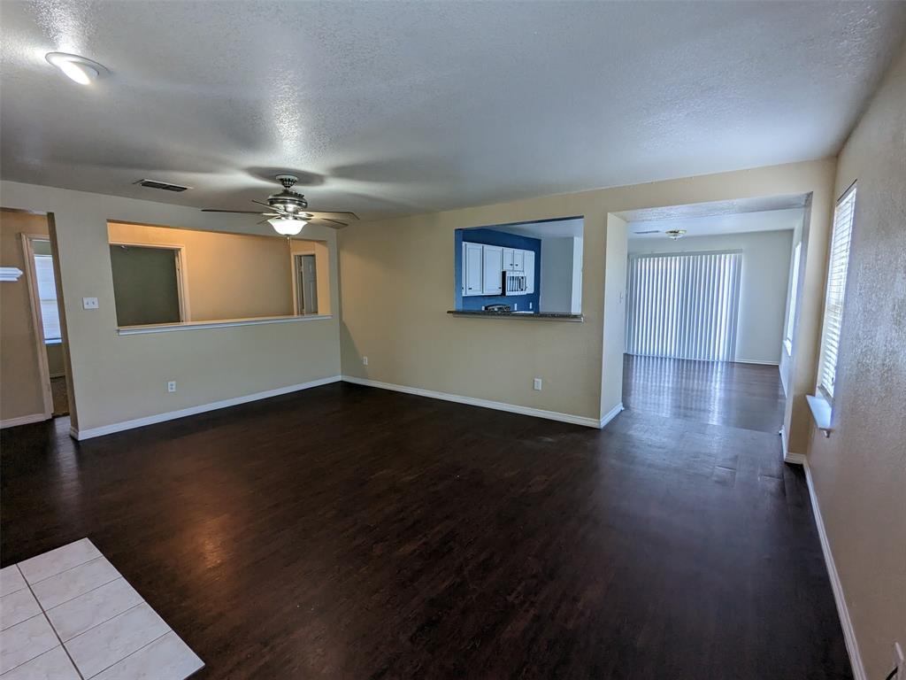 Sendera Ranch - Residential Lease