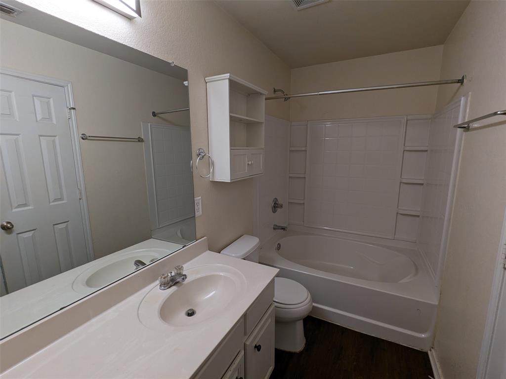 Sendera Ranch - Residential Lease