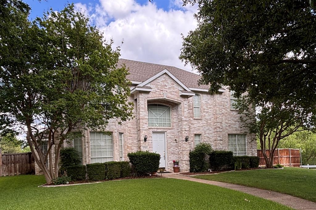 Photo of 3748 Muirfield Drive, Carrollton, TX 75007 (MLS # 21268334)
