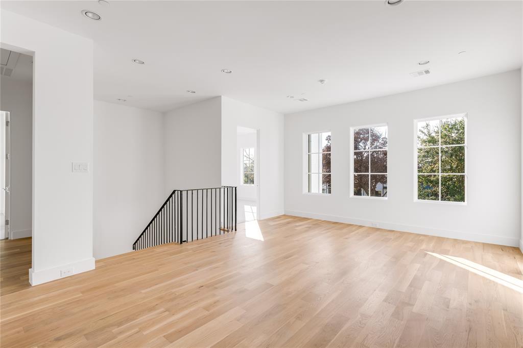 Walnut Hill Park - Residential