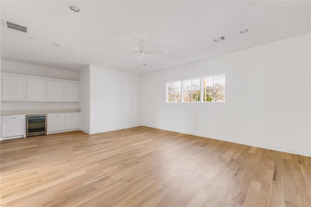 Walnut Hill Park - Residential