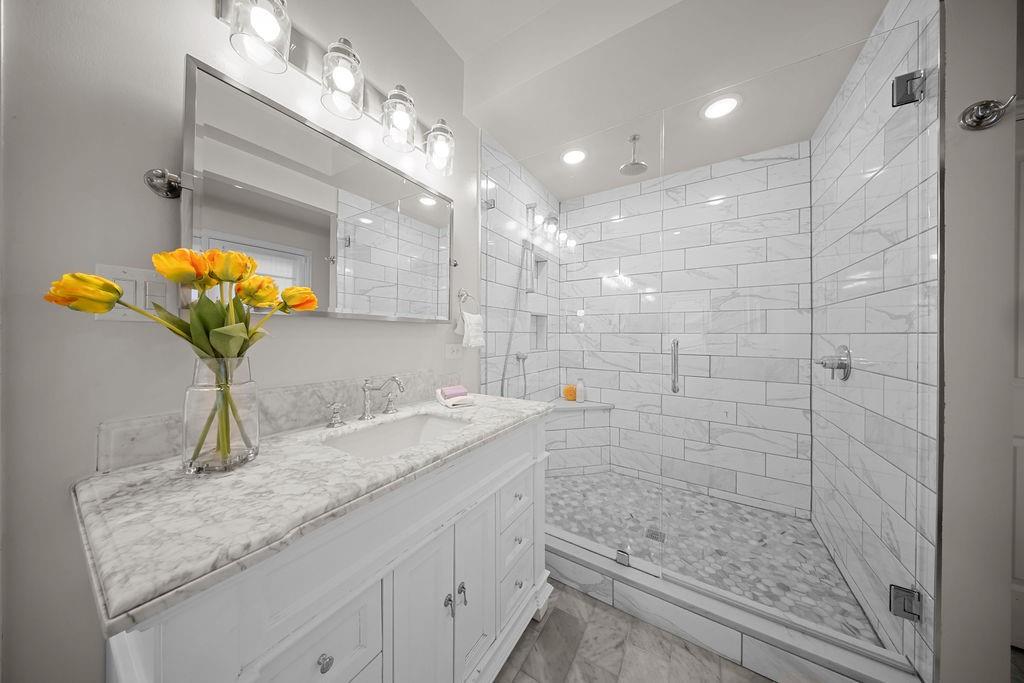 Ridglea Hills - Residential