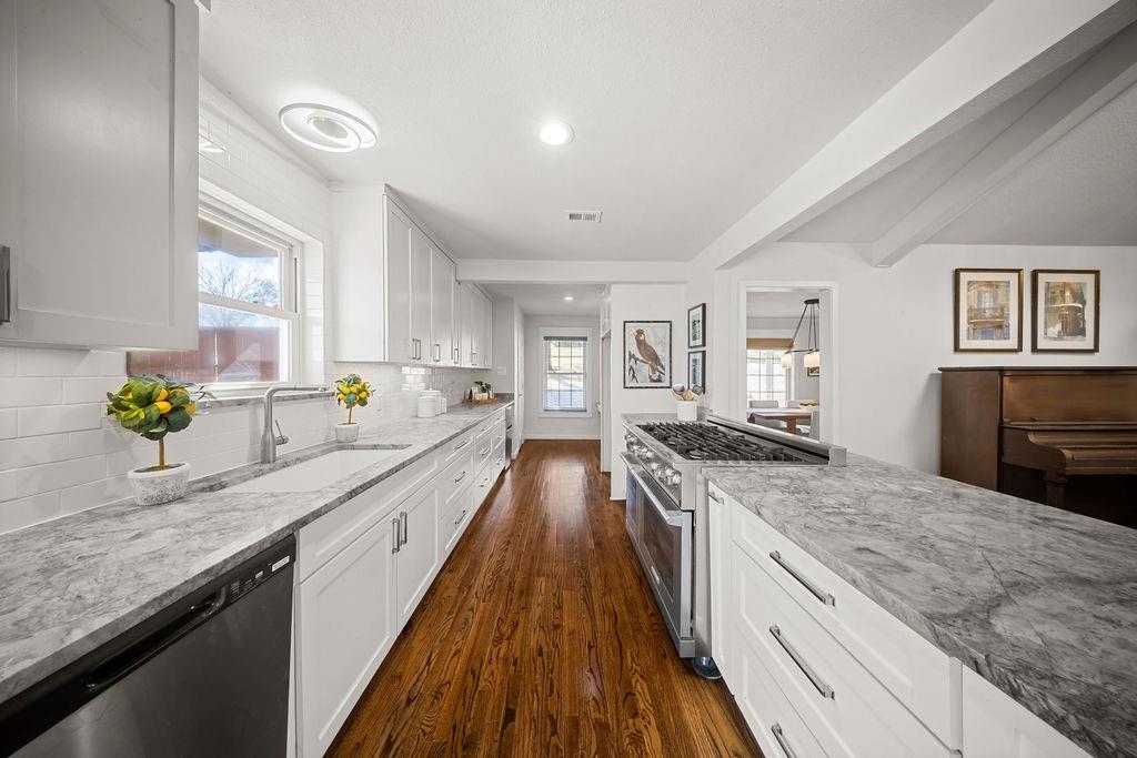 Ridglea Hills - Residential