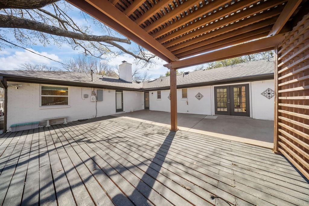 Ridglea Hills - Residential