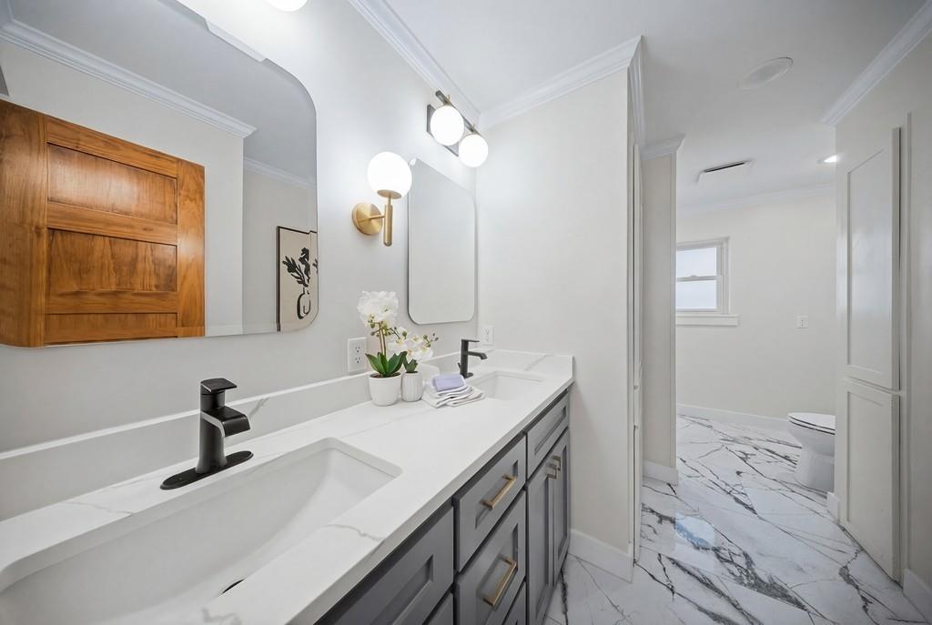 Ridglea Hills - Residential