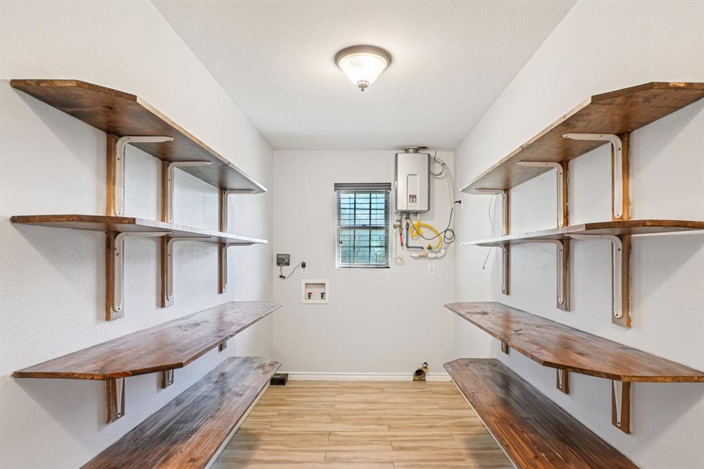 Logsdon Jo - Residential