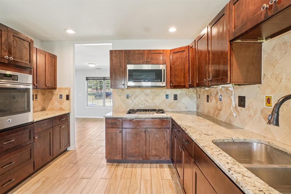 Logsdon Jo - Residential