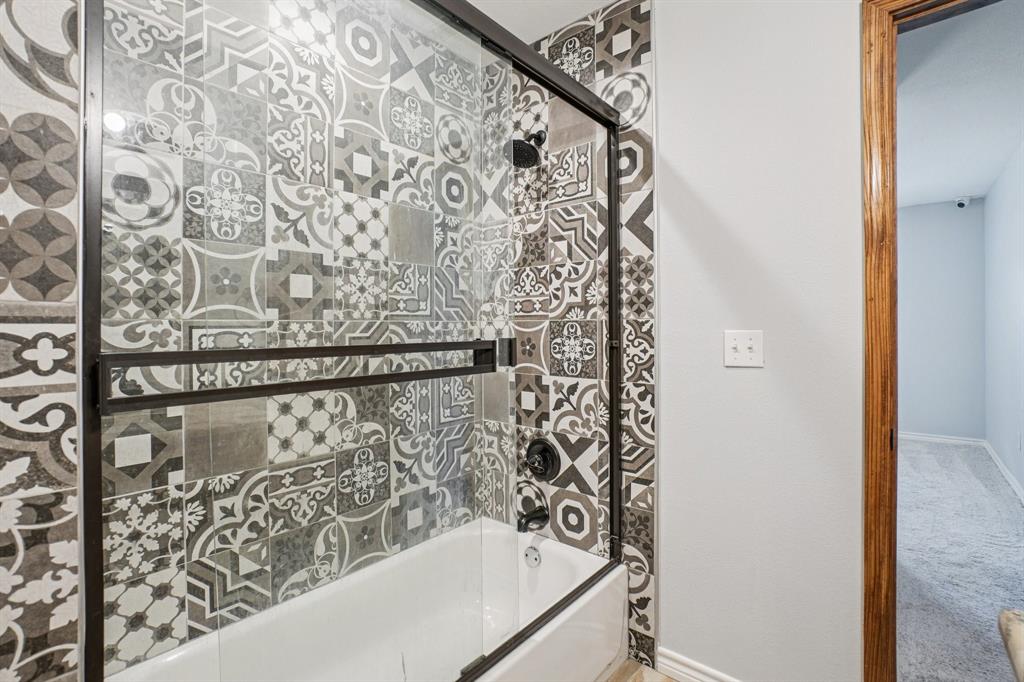 Logsdon Jo - Residential