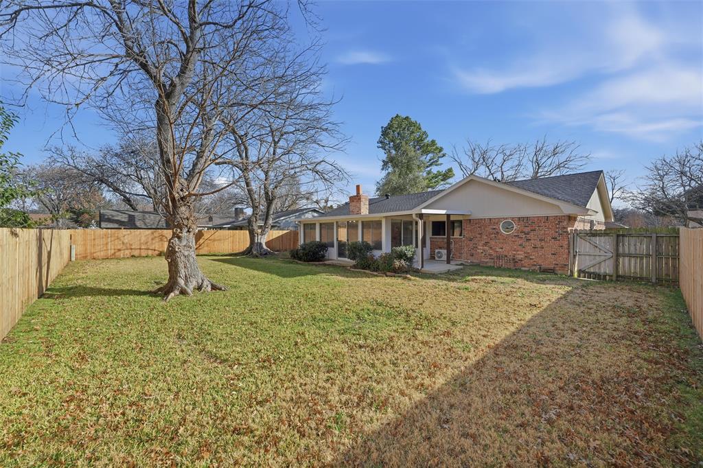 Oak Creek Estate Grapevine - Residential