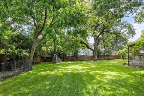 Tiny photo for 4720 Collinwood Avenue, Fort Worth, TX 76107 (MLS # 21141878)
