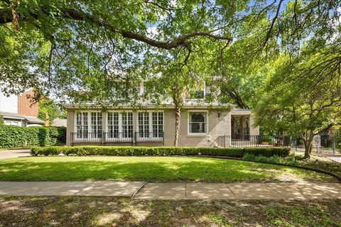 Tiny photo for 4720 Collinwood Avenue, Fort Worth, TX 76107 (MLS # 21141878)