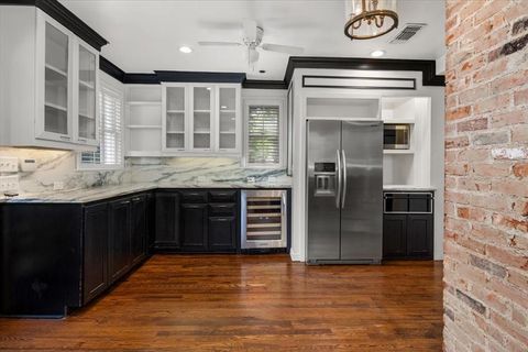 Tiny photo for 4720 Collinwood Avenue, Fort Worth, TX 76107 (MLS # 21141878)