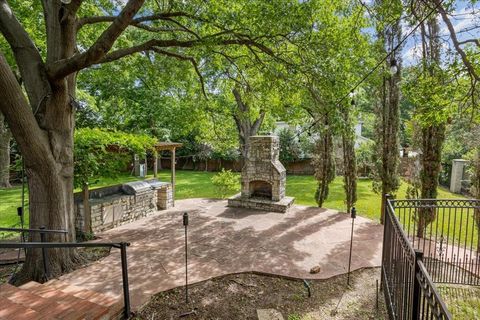 Tiny photo for 4720 Collinwood Avenue, Fort Worth, TX 76107 (MLS # 21141878)