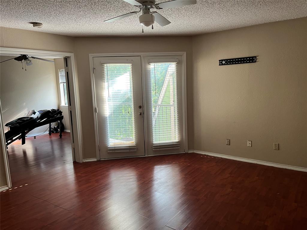 9823 Walnut Street 306